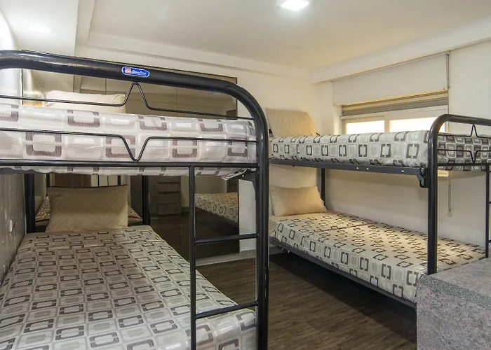 Unico Hotel 2*